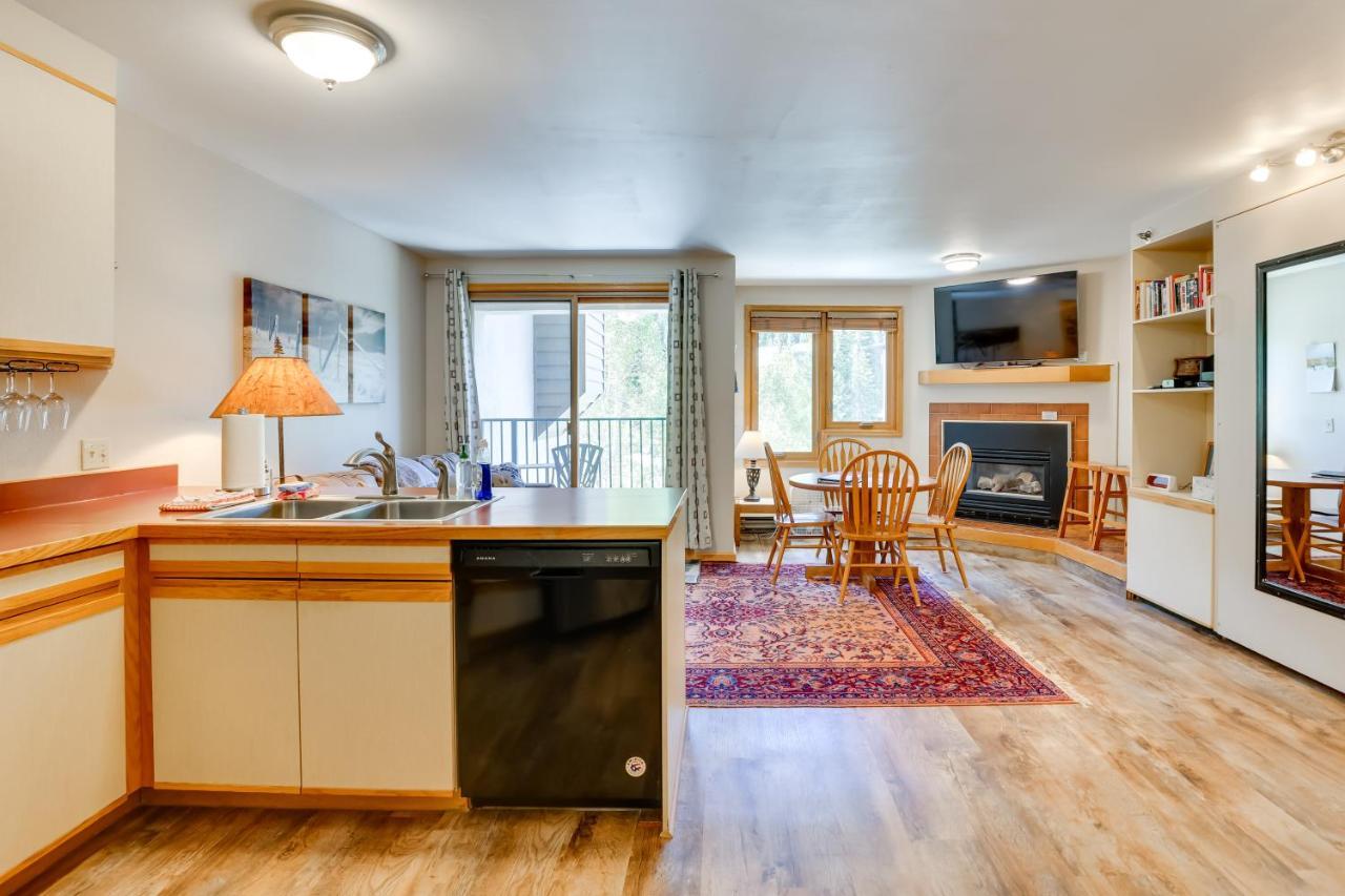 Ski-Inandski-Out Retreat With Iron Horse Pool Access! Winter Park Exteriér fotografie