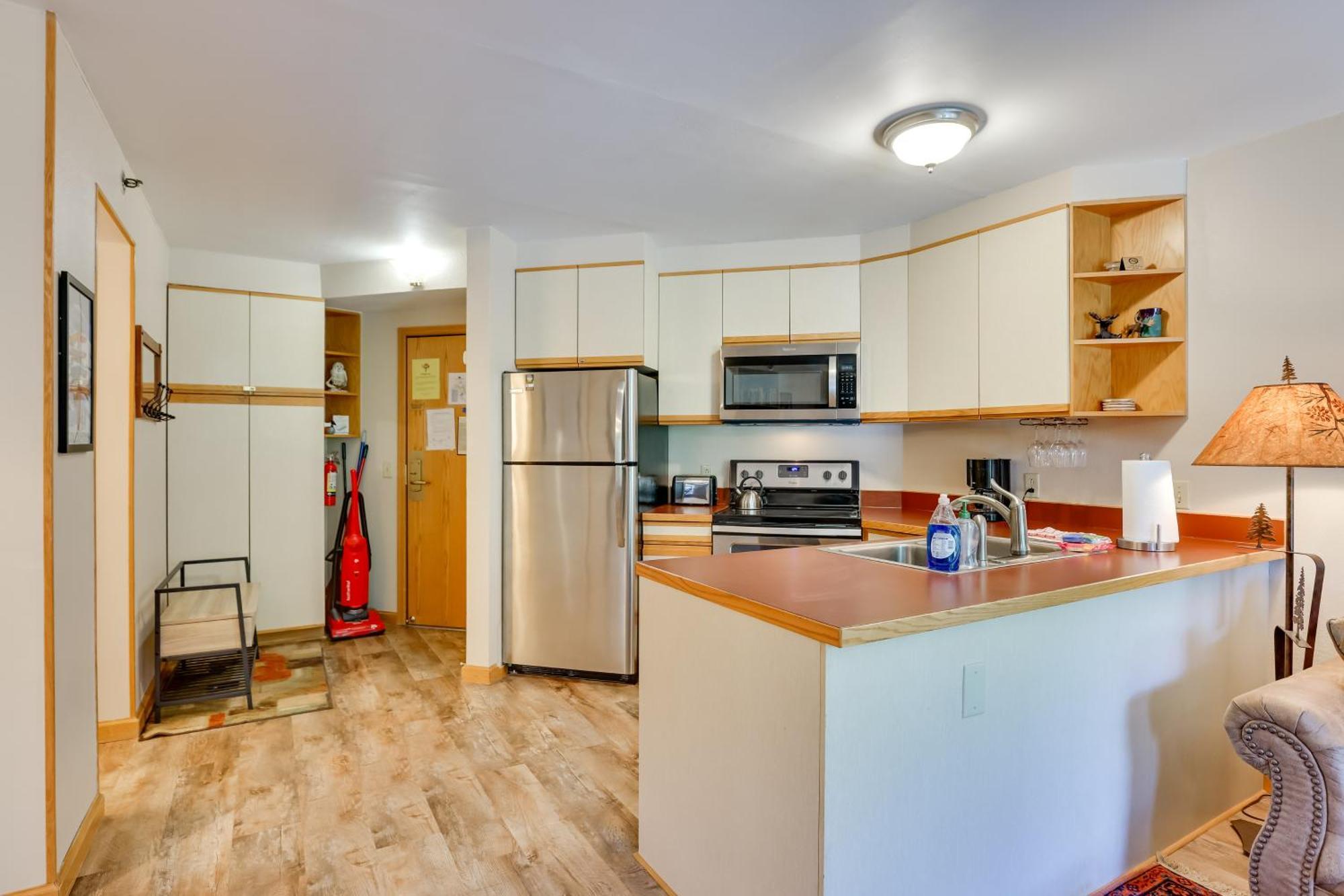 Ski-Inandski-Out Retreat With Iron Horse Pool Access! Winter Park Exteriér fotografie