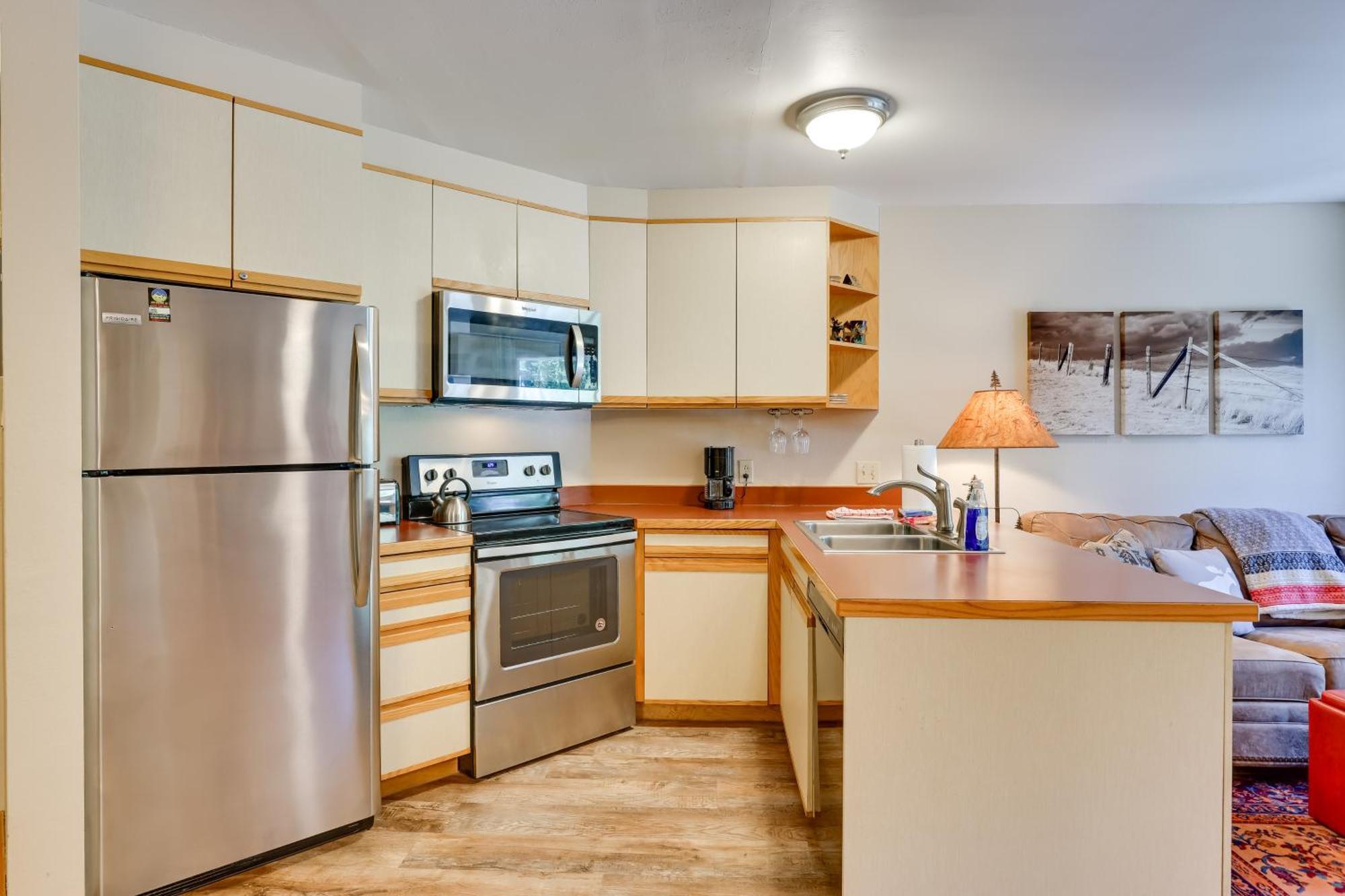 Ski-Inandski-Out Retreat With Iron Horse Pool Access! Winter Park Exteriér fotografie