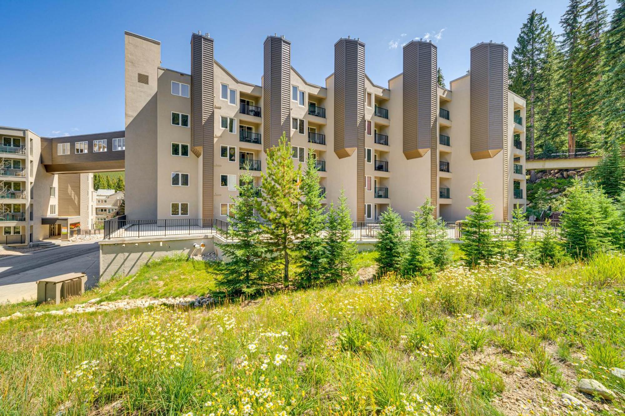 Ski-Inandski-Out Retreat With Iron Horse Pool Access! Winter Park Exteriér fotografie